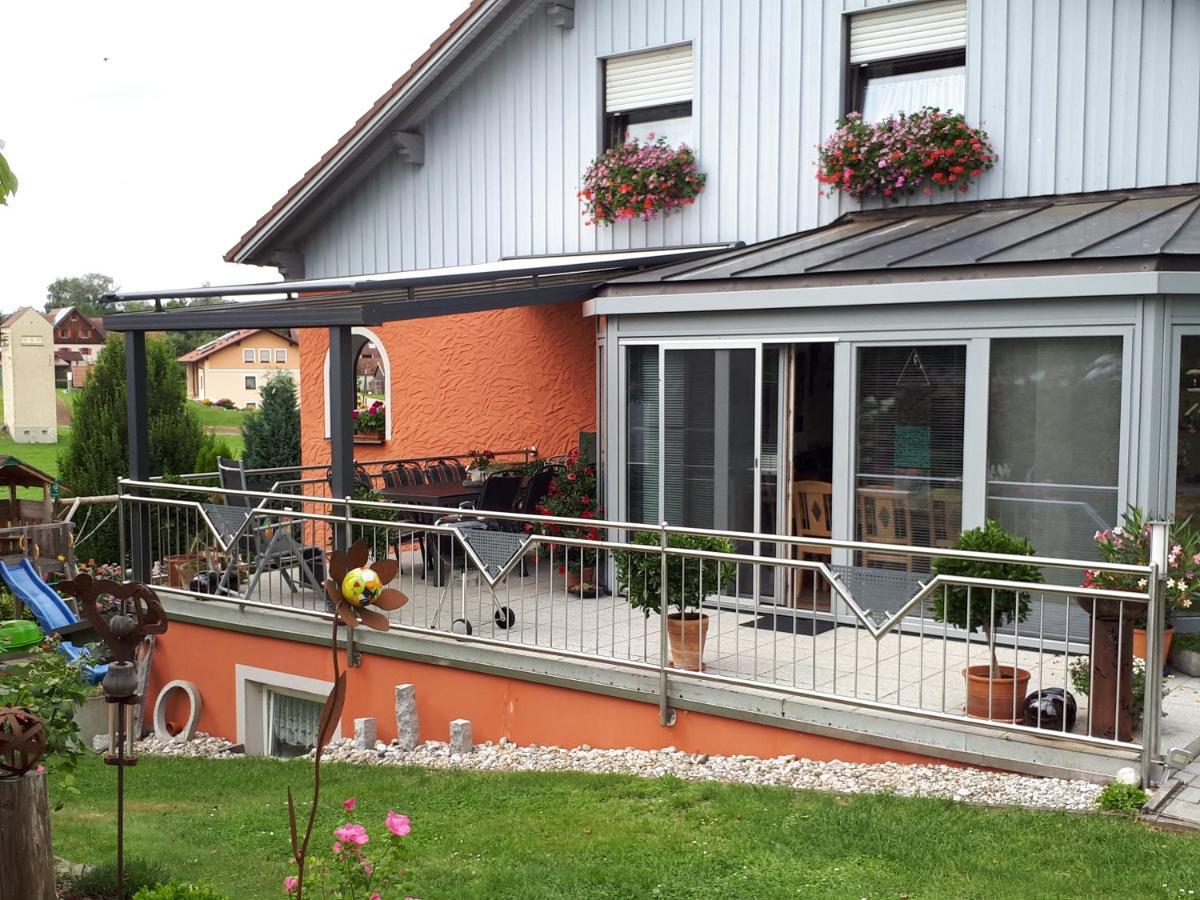 Ferienwohnung Haus Monika Roetz Экстерьер фото
